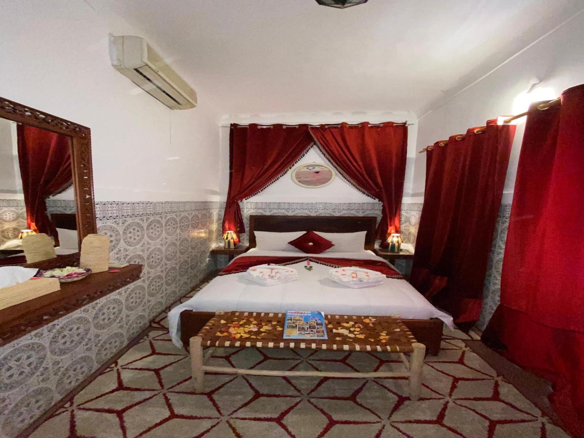 Riad Lazord Marrakesh Luaran gambar